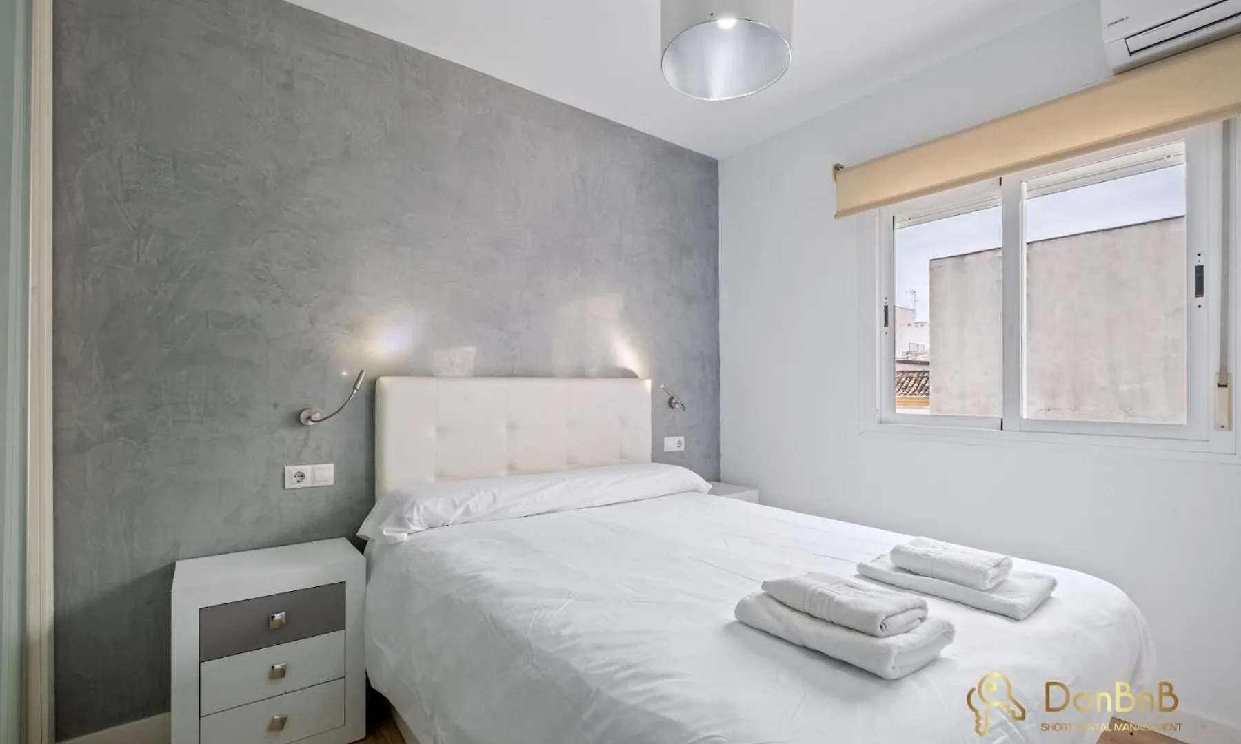 Appartement Penthouse In The Heart Of Malaga For 6 People