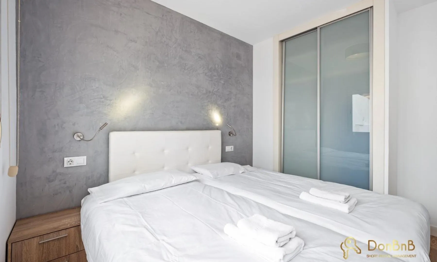 Penthouse In The Heart Of Malaga For 6 People Apartamento 0*,